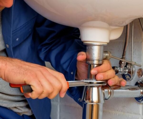 Plumber for Hire: How to hire plumbers?