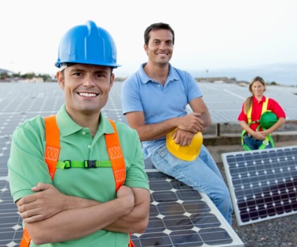 How To Maximize Savings With A Commercial Solar System?