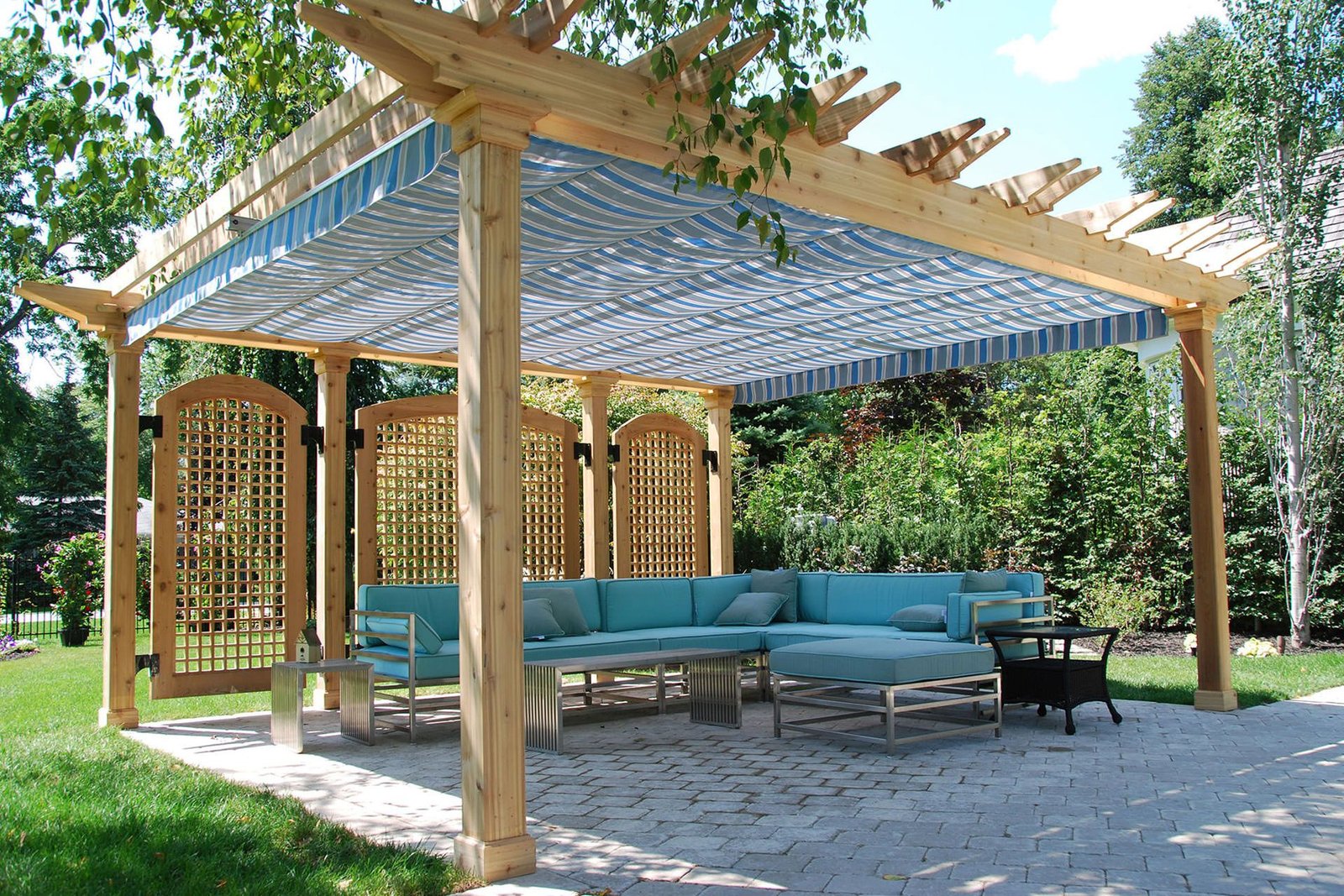 Create a Timeless Oasis with Rustic Cedar Pergolas for Your Yard